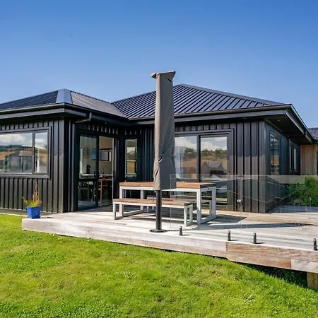 Views On Farrant Villa